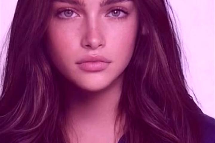 Ava, 37, a brunette blue-eyed caribbean companion based in Pongpongan. Offering Erotic Massage, OWO, Striptease. Available for incall and outcall, day and ev...