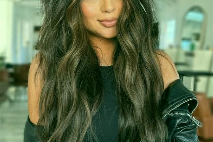 Ava, 37, a brunette dark-eyed caucasian companion based in Douala. Offering Deep French Kissing, OWO, Massage, Party Girl, Overnight. Available for incall an...