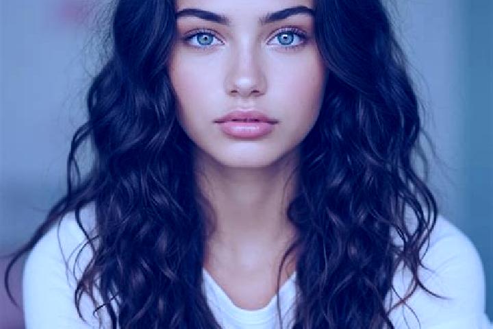 Ava, 37, a dark blonde amber-eyed mediterranean companion based in Lizhu. Offering Domination, Deep French Kissing, Overnight, Dinner Date. Available for inc...