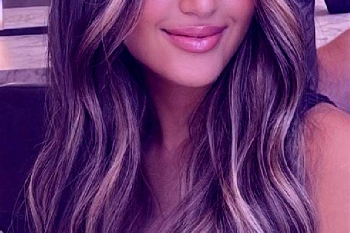 Ava, 37, a dark blonde brown-eyed mediterranean companion based in Algermissen. Offering CIM, Erotic Massage, Dinner Date. Available for incall and outcall, ...
