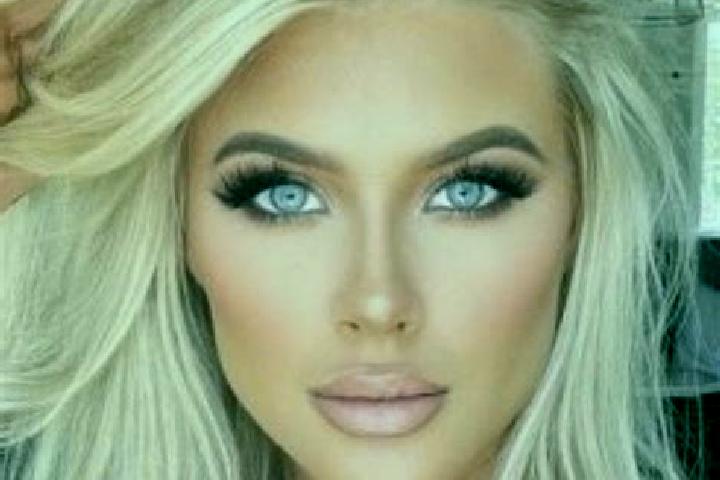 Ava, 37, a platinum blonde hazel-eyed middle eastern companion based in Westrozebeke. Offering Couples, Fetish, Dinner Date. Available for incall and outcall...
