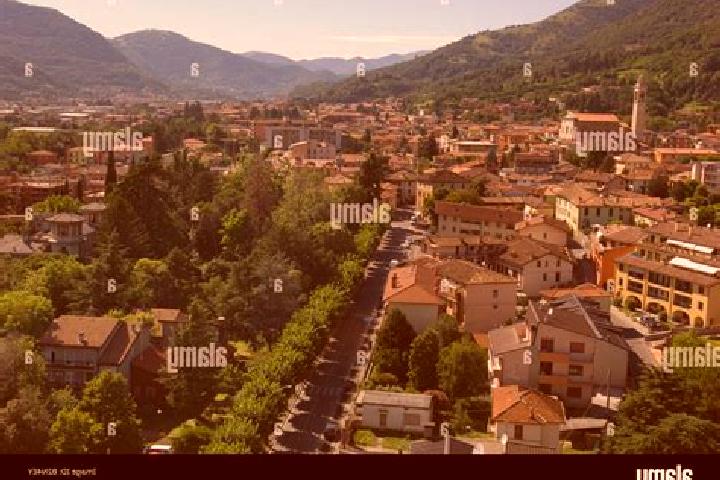 Ava, 37 — Escort in Alzano Lombardo, Italy