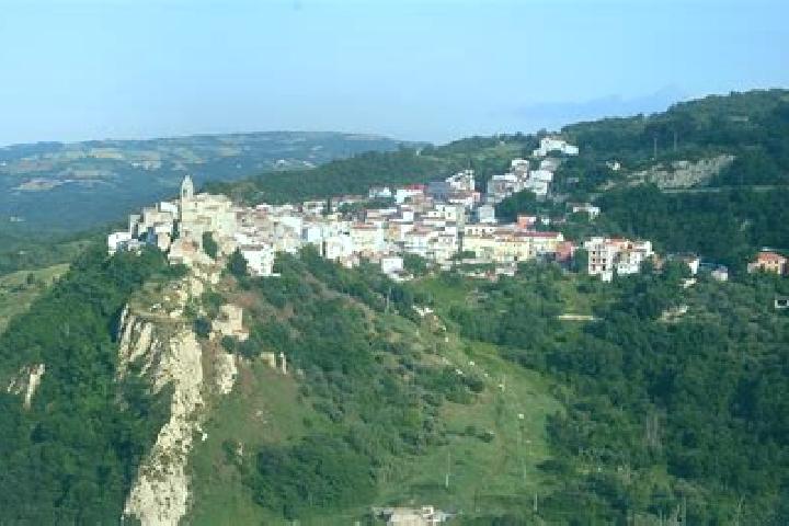 Ava, 37 — Escort in Castellino del Biferno, Italy