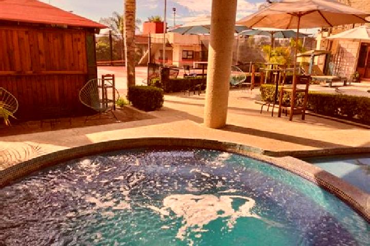Ava, 37 — Escort in San Miguel Ixtapan, Mexico