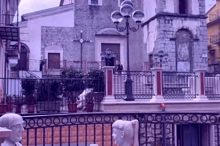 Ava, 37 — Escort in Sant Angelo le Fratte, Italy