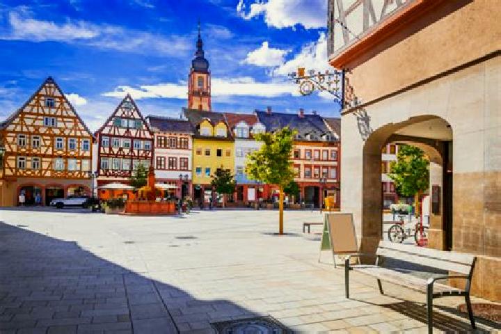Ava, 37 — Escort in Tauberbischofsheim, Germany