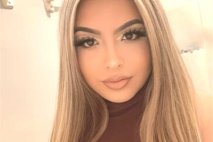 Ava, 38, a blonde brown-eyed latina companion based in Ripon. Offering Fetish, Travel Companion, Deep French Kissing. Available for incall and outcall, overn...