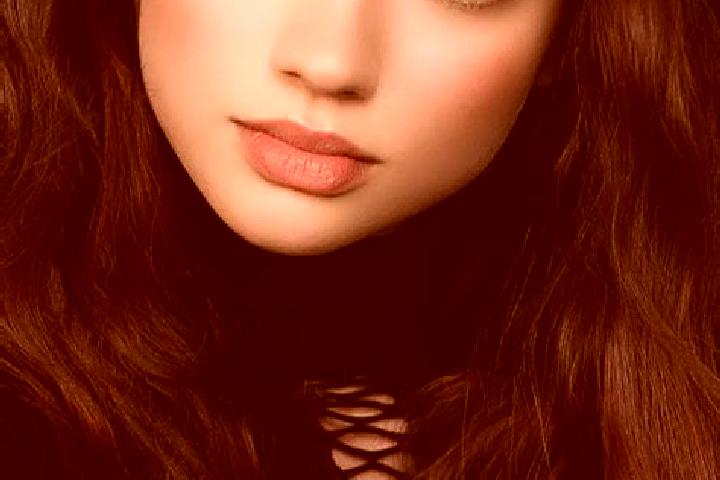 Ava, 38, a brunette dark-eyed european companion based in Pravda. Offering OWO, Domination, Deep French Kissing, Party Girl. Available for incall and outcall...