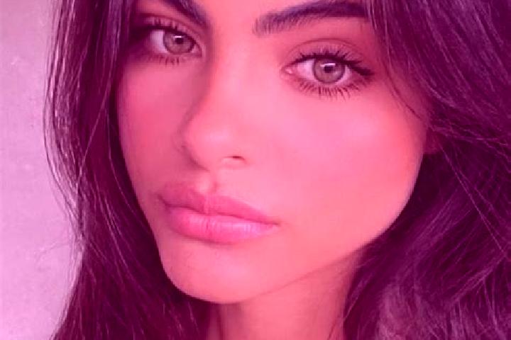 Ava, 38, a red green-eyed indian companion based in White Rock. Offering OWO, Domination, Overnight. Available for incall and outcall, overnight bookings ava...