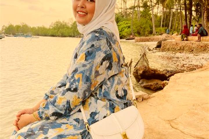 Ava, 38 — Escort in Manggar, Indonesia