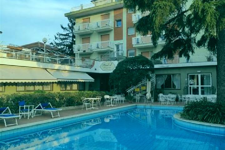 Ava, 38 — Escort in San Bartolomeo, Italy