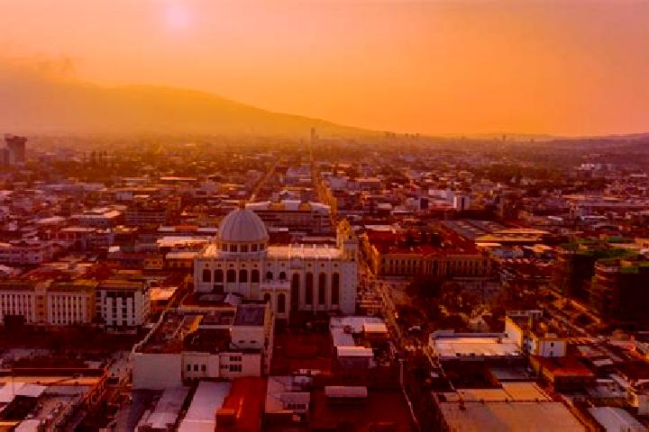 Ava, 38 — Escort in San Jose de la Laja, Mexico