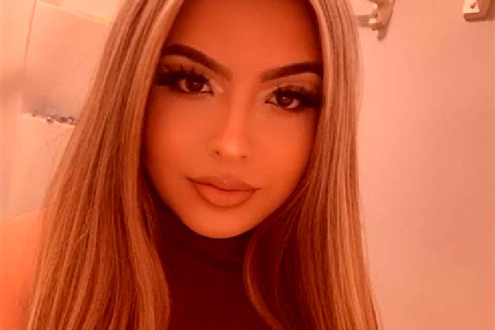 Ava, 39, a blonde brown-eyed latina companion based in Krasnyy Kommunar. Offering CIM, Deep French Kissing, Dinner Date, A-Level. Available for incall and ou...
