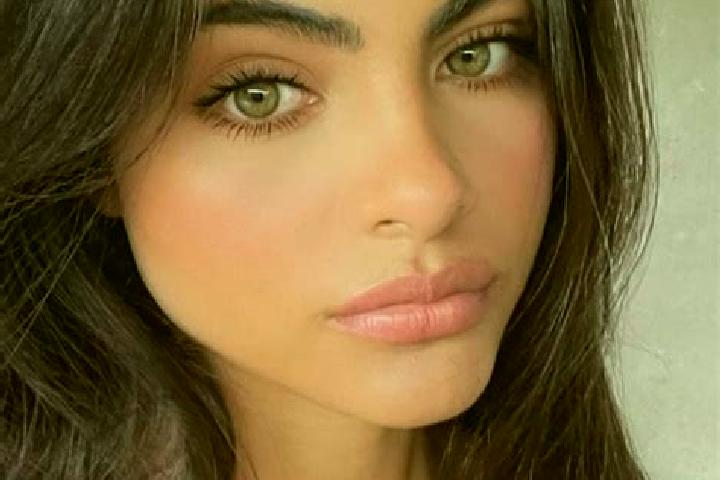 Ava, 39, a brunette dark-eyed middle eastern companion based in Adenau. Offering Erotic Massage, BDSM, A-Level, Dinner Date. Available for incall and outcall...