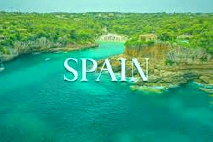 Ava, 39 — Escort in Albondon, Spain