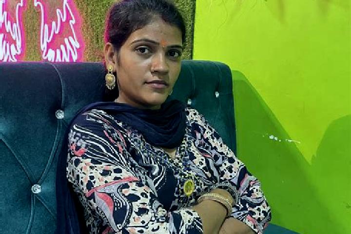 Ava, 39 — Escort in Hardoi, India