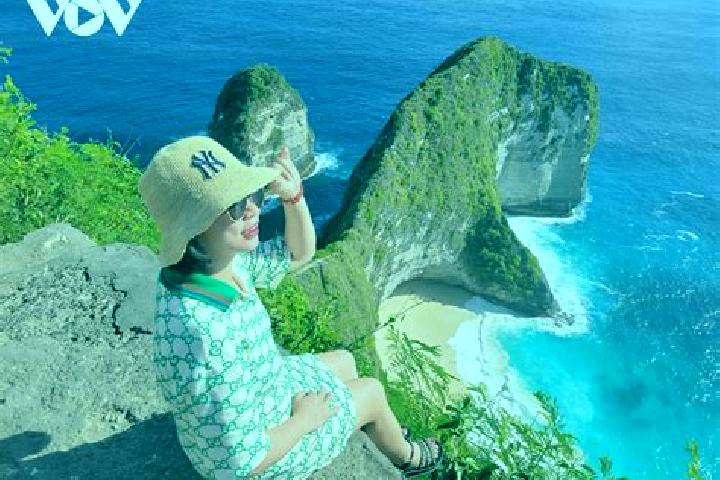 Ava, 39 — Escort in Lung Khung, Cambodia