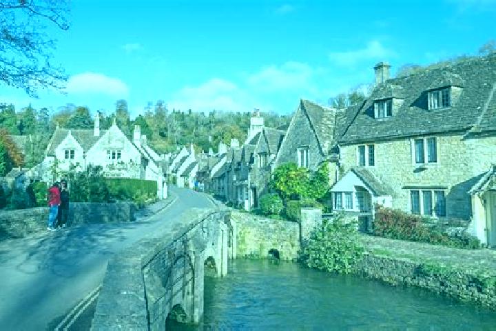 Ava, 39 — Escort in Minchinhampton, United Kingdom