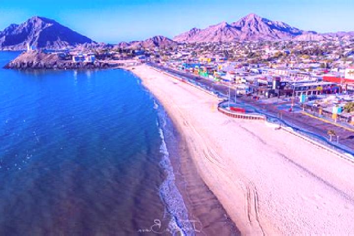 Ava, 39 — Escort in San Felipe Toctla, Mexico