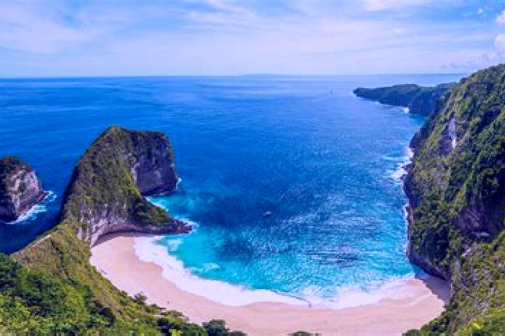 Ava, 39 — Escort in Sukmoilang, Indonesia