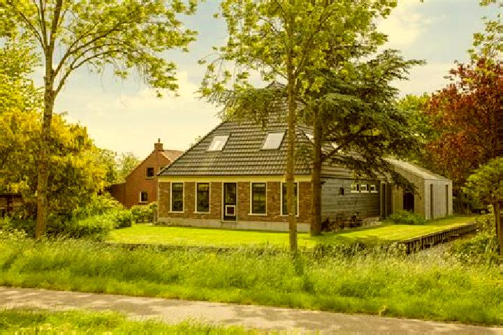 Ava, 39 — Escort in Zwaagdijk-West, Netherlands