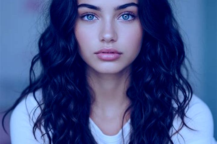 Avery, 20, a brunette amber-eyed mediterranean companion based in Jose Maria Morelos. Offering Couples, Domination, Girlfriend Experience, Roleplay, GFE. Ava...