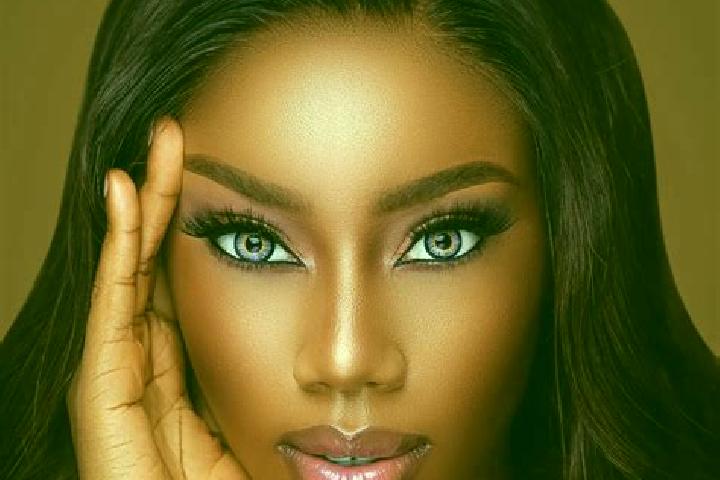 Avery, 20, a chestnut blue-eyed ebony companion based in Valea Rece. Offering BDSM, A-Level, OWO, Tantra, Prostate Massage. Available for incall and outcall,...