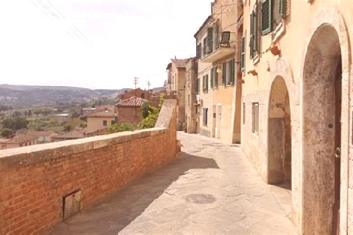 Avery, 20 — Escort in Chianciano Terme, Italy