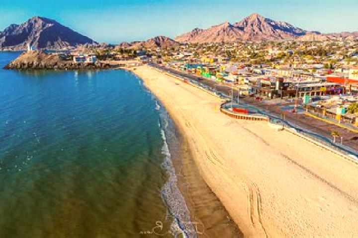 Avery, 20 — Escort in Poblado San Felipe, Mexico