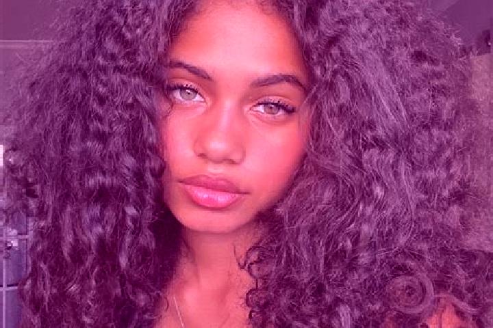 Avery, 21, a auburn blue-eyed ebony companion based in Xunzhong. Offering OWO, Tantra, Prostate Massage. Available for incall and outcall, day and evening da...