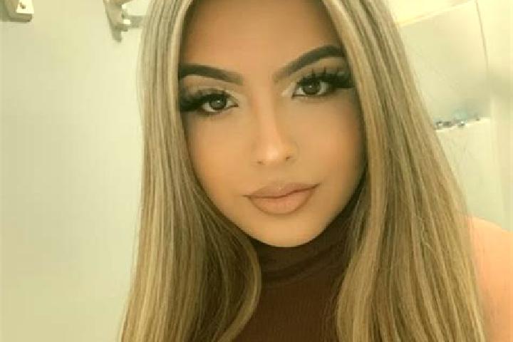 Avery, 21, a blonde grey-eyed latina companion based in Ignacio Perez. Offering GFE, 69, Domination, Roleplay, Couples. Available for incall and outcall, day...