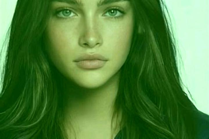 Avery, 21, a brunette grey-eyed caucasian companion based in Domantove. Offering A-Level, Roleplay, 69. Available for incall and outcall, day and evening dates.
