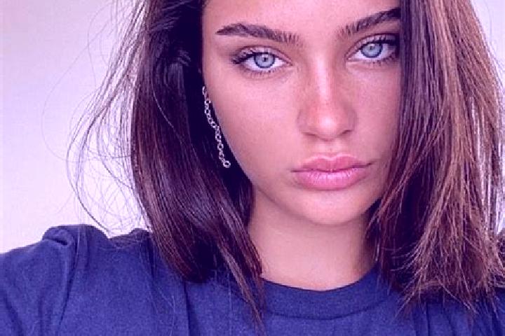 Avery, 21, a dark blonde blue-eyed middle eastern companion based in Dayr Istiya. Offering Massage, Striptease, A-Level, Party Girl. Available for incall and...