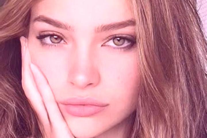 Avery, 21, a dark blonde hazel-eyed middle eastern companion based in Sao Bento do Tocantins. Offering Travel Companion, Party Girl, Tantra. Available for in...