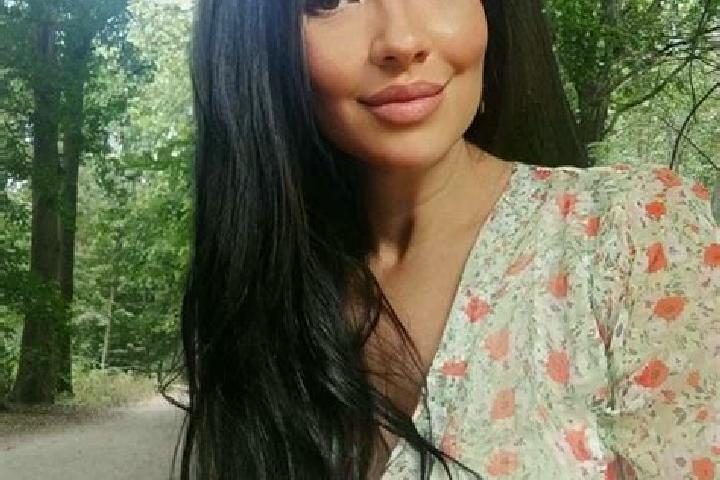 Avery, 21 — Escort in Bila Krynytsya, Ukraine