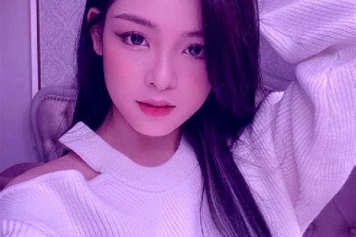 Avery, 21 — Escort in Gasi, China