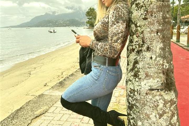 Avery, 21 — Escort in Moreira Sales, Brazil