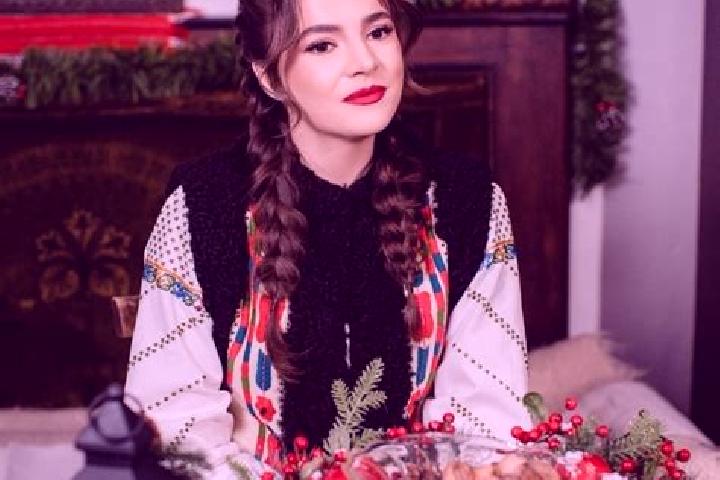 Avery, 21 — Escort in Visani, Romania