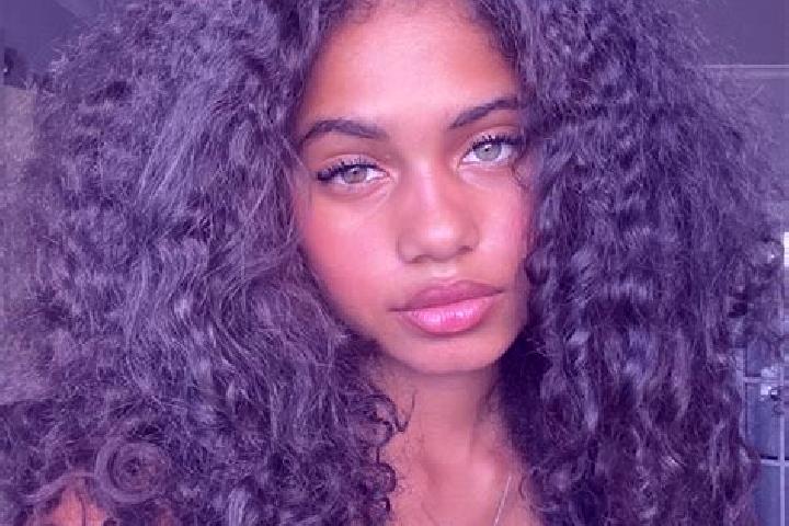 Avery, 22, a auburn blue-eyed ebony companion based in Gedugan Barat. Offering Duos, Striptease, Travel Companion. Available for incall and outcall, overnigh...