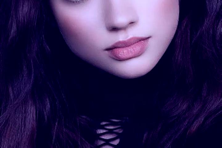 Avery, 22, a brunette dark-eyed european companion based in Tecchiena. Offering CIM, Erotic Massage, Fetish. Available for incall and outcall, day and evenin...