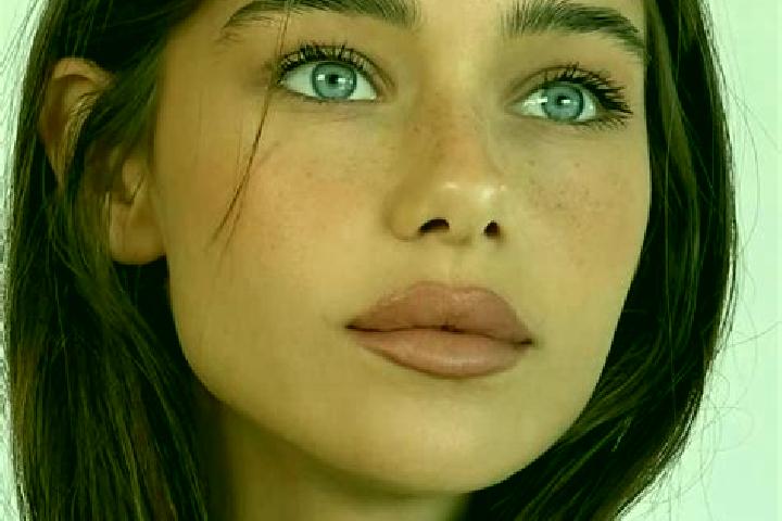 Avery, 22, a brunette grey-eyed latina companion based in Sofia de Arriba. Offering BDSM, Girlfriend Experience. Available for incall and outcall, overnight ...