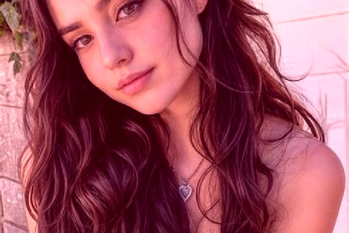 Avery, 22, a brunette hazel-eyed middle eastern companion based in Norton Shores. Offering Prostate Massage, Party Girl, Overnight, Striptease. Available for...