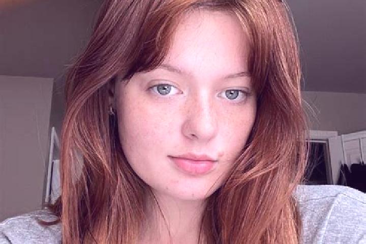 Avery, 22, a red grey-eyed mixed companion based in Neufmanil. Offering CIM, A-Level, Massage, Overnight, Roleplay. Available for incall and outcall, overnig...