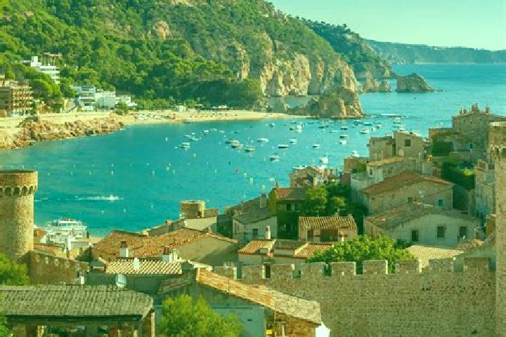 Avery, 22 — Escort in Las Cortes, Spain