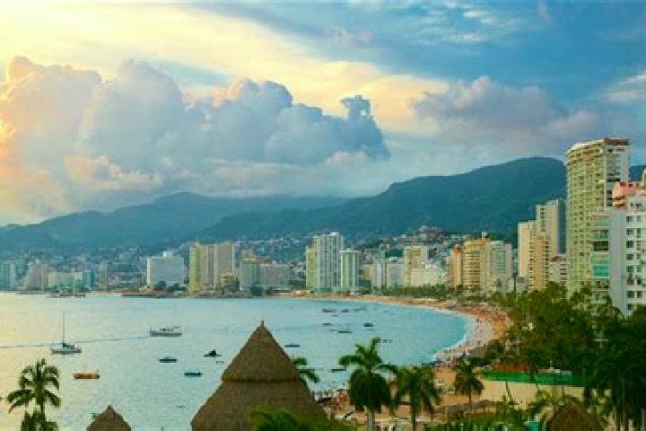 Avery, 22 — Escort in Perla de Acapulco, Mexico
