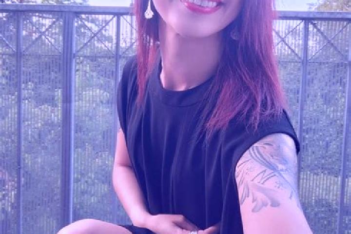 Avery, 22 — Escort in Pontivy, France