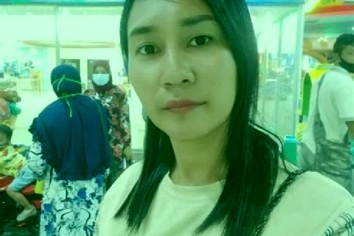 Avery, 22 — Escort in Samalantan, Indonesia