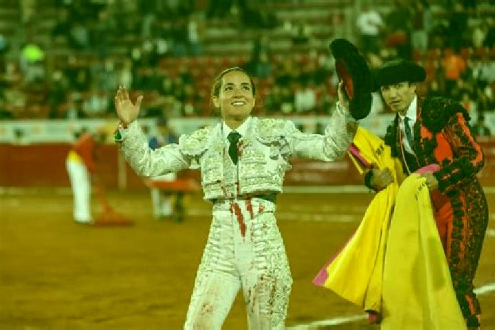 Avery, 22 — Escort in Toreo Bajo (El Toreo Bajo), Mexico