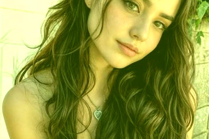Avery, 23, a auburn amber-eyed mixed companion based in Balau. Offering Deep French Kissing, Tantra, A-Level, Party Girl. Available for incall and outcall, o...
