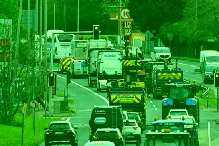 Avery, 23 — Escort in Convoy, Ireland